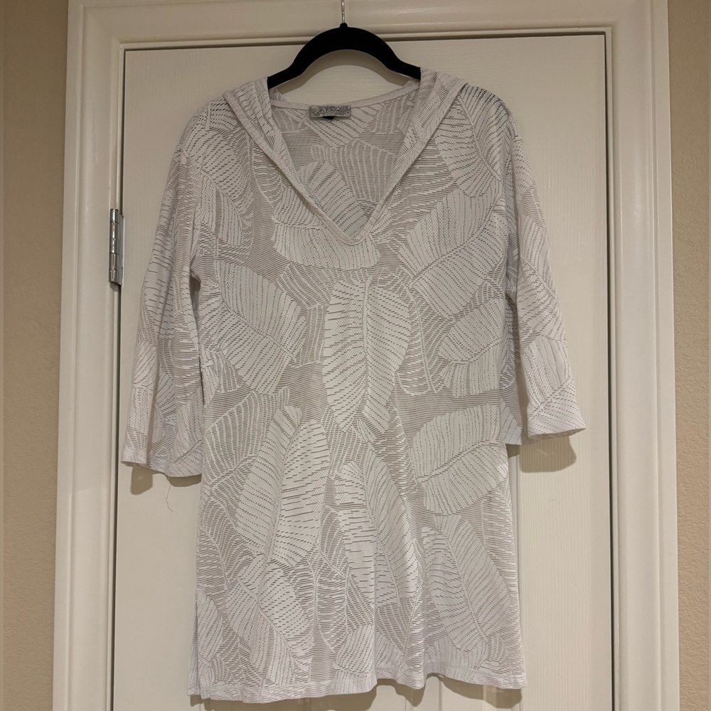 J Valdi white beach tunic / cover up size Small
